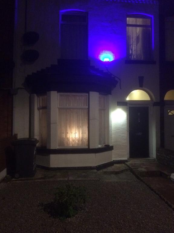 The Kingscliffe Guesthouse Manchester Exteriör bild