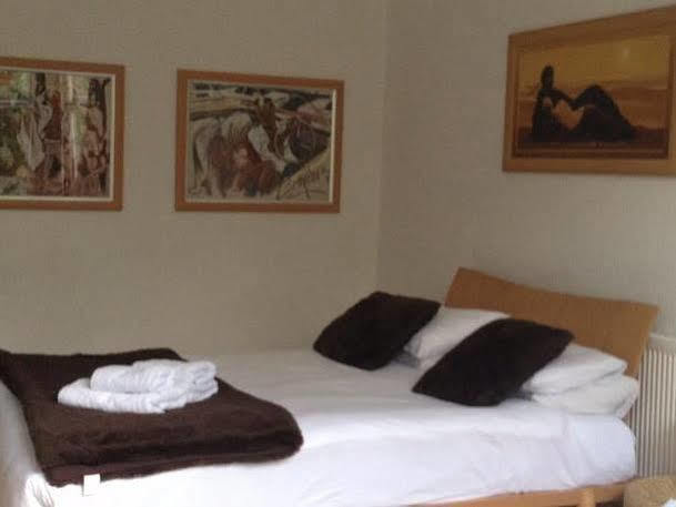 The Kingscliffe Guesthouse Manchester Exteriör bild